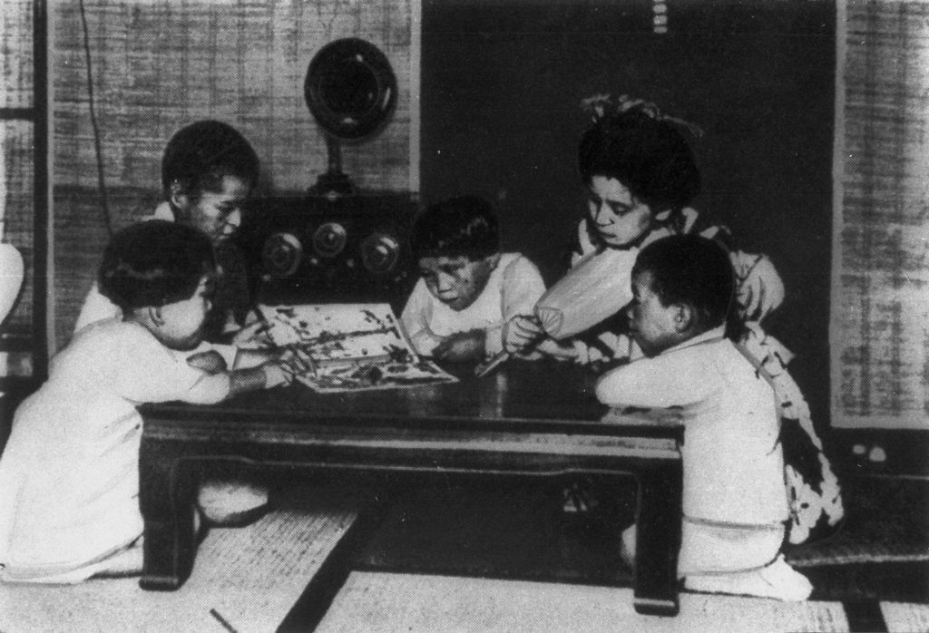 マイクロフォン大正博物館カーボンマイクロフォン大正ラジオ放送