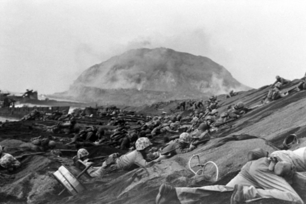 戦後80年 硫黄島 太平洋戦争の激戦地【ニュース知りたいんジャー】